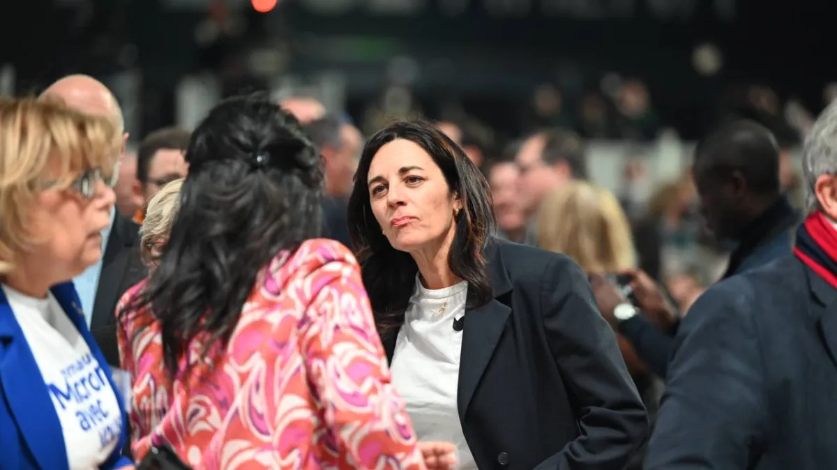 Macron Arena - Laurence_Farreng_LF