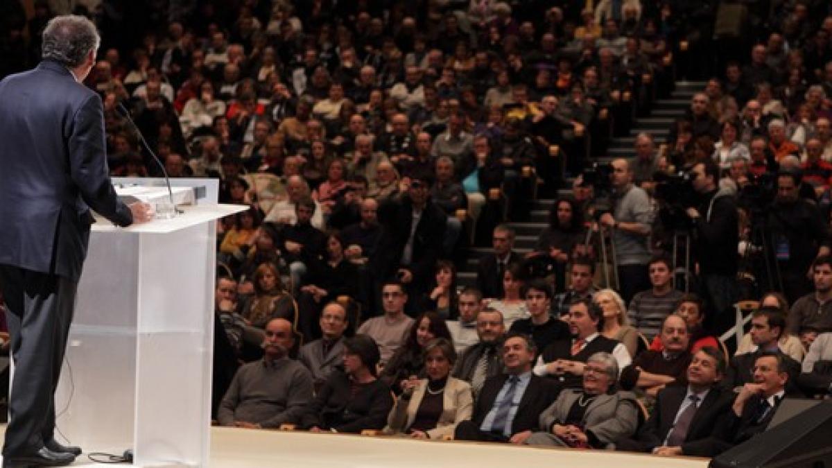 François_Bayrou-FB